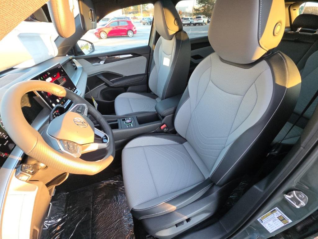 new 2026 Volkswagen Tiguan car, priced at $38,797