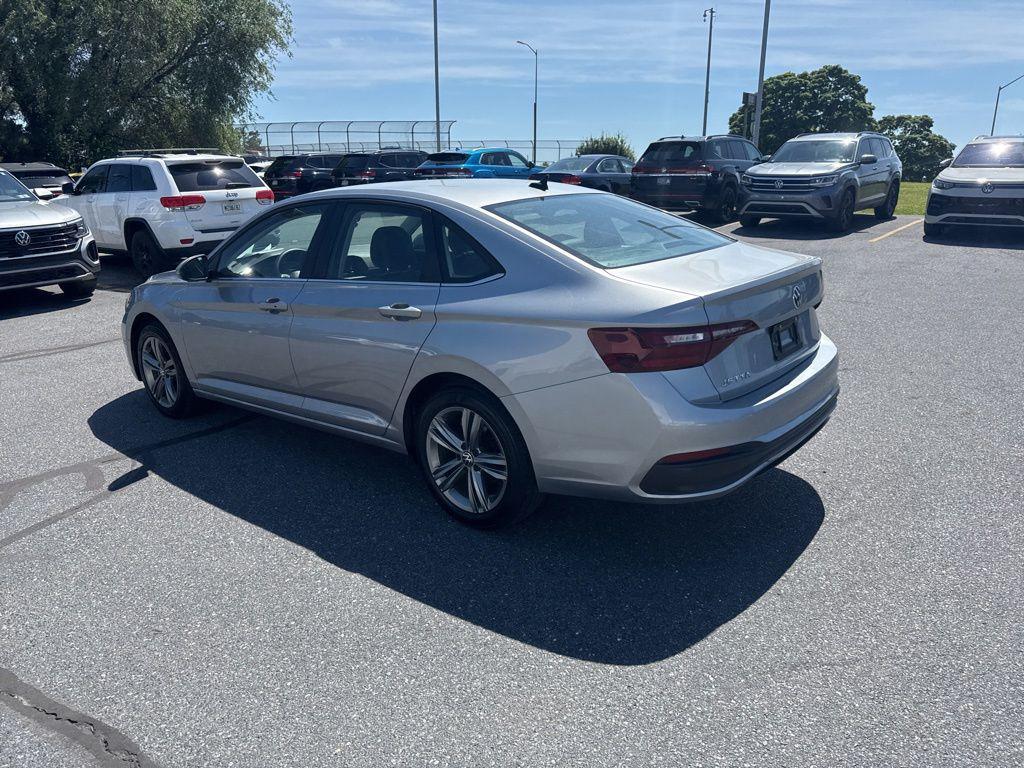 used 2024 Volkswagen Jetta car, priced at $20,465