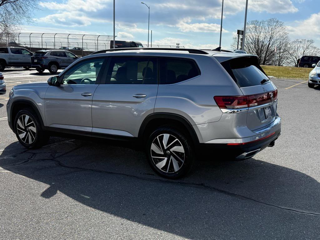 used 2025 Volkswagen Atlas car, priced at $31,323