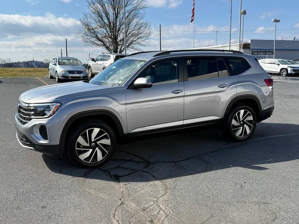 used 2025 Volkswagen Atlas car, priced at $31,323