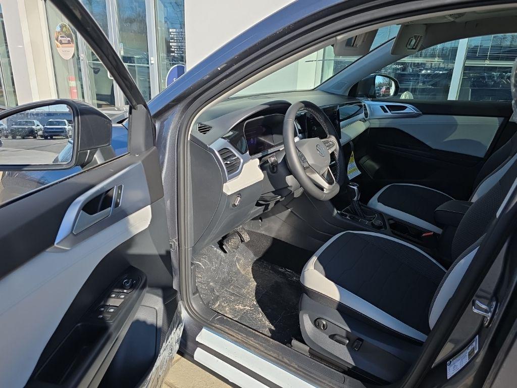 new 2026 Volkswagen Taos car, priced at $33,472