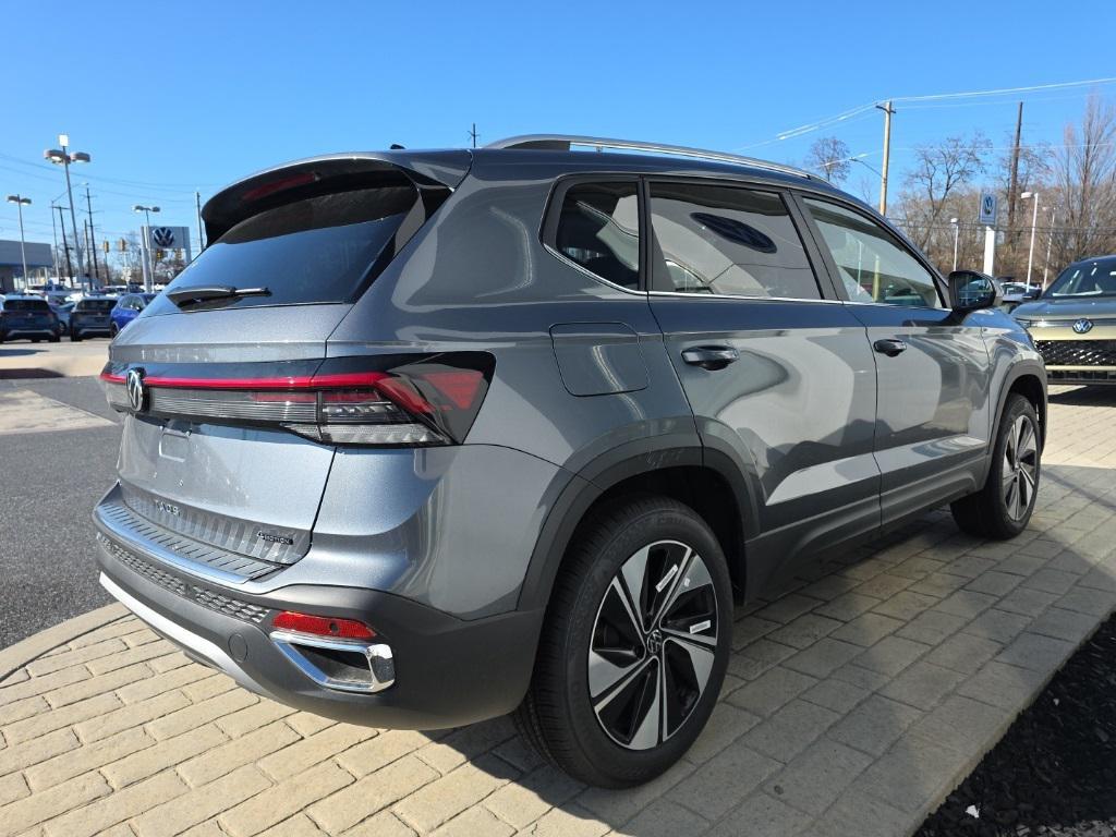 new 2026 Volkswagen Taos car, priced at $33,472