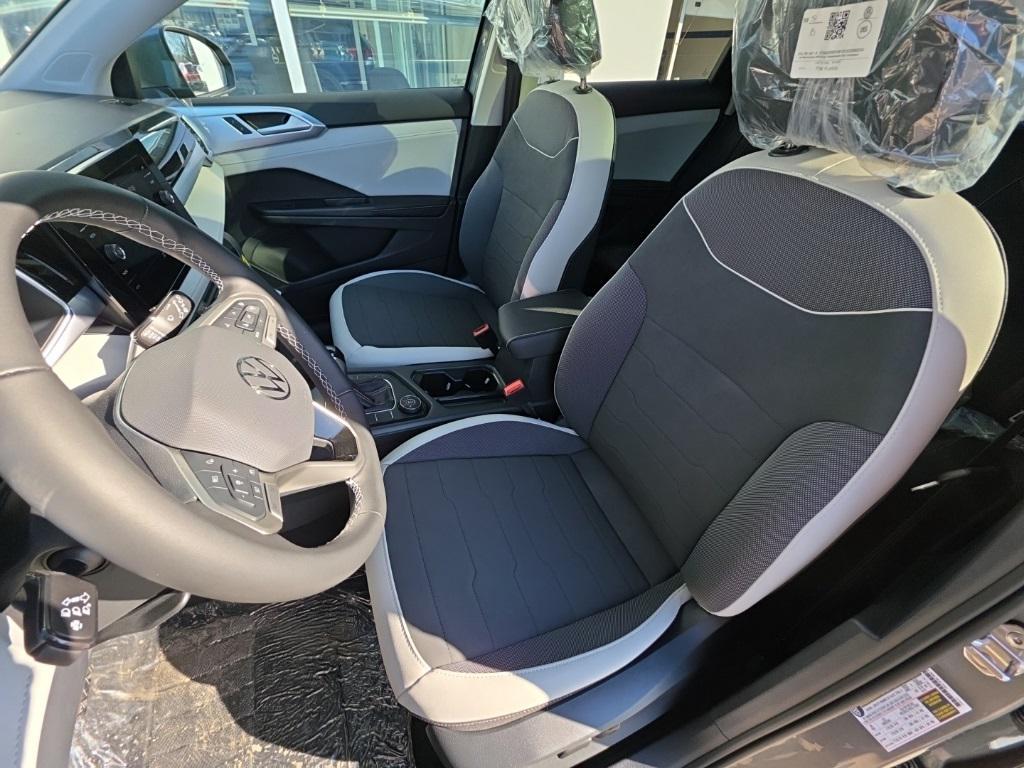 new 2026 Volkswagen Taos car, priced at $33,472
