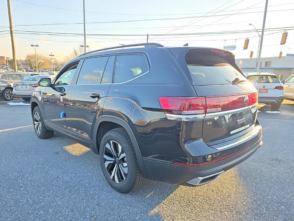 new 2026 Volkswagen Atlas car, priced at $40,112