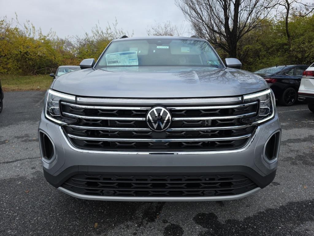 new 2026 Volkswagen Atlas car, priced at $40,112