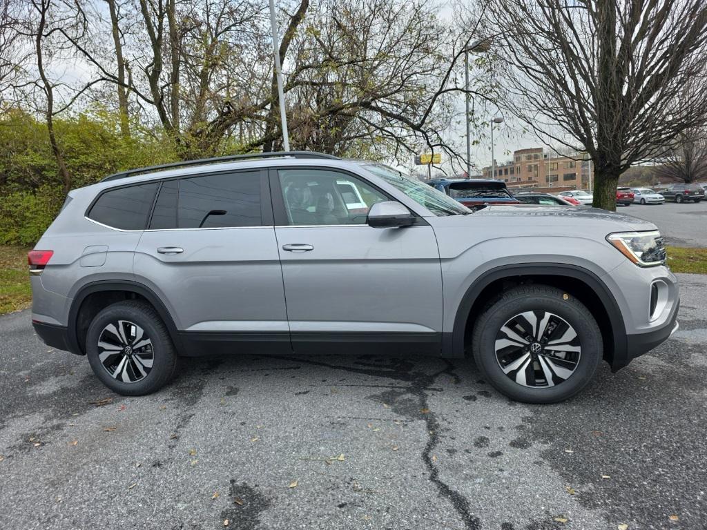 new 2026 Volkswagen Atlas car, priced at $40,112