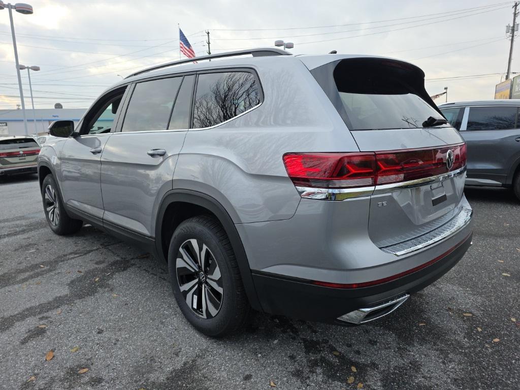 new 2026 Volkswagen Atlas car, priced at $40,112