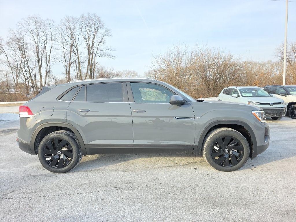 new 2026 Volkswagen Atlas Cross Sport car, priced at $43,956
