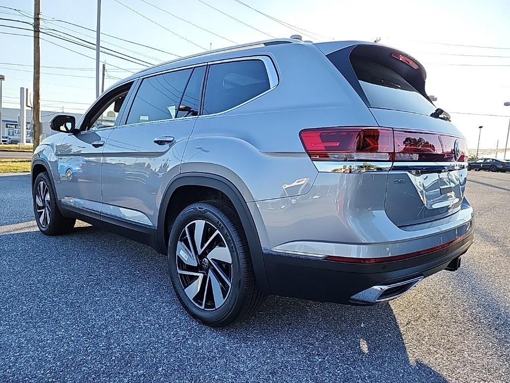 new 2026 Volkswagen Atlas car, priced at $46,182