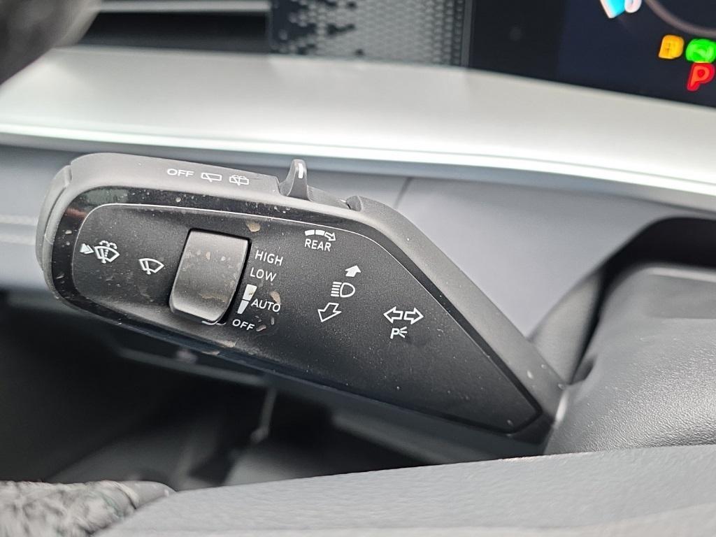 new 2026 Volkswagen Tiguan car, priced at $37,349