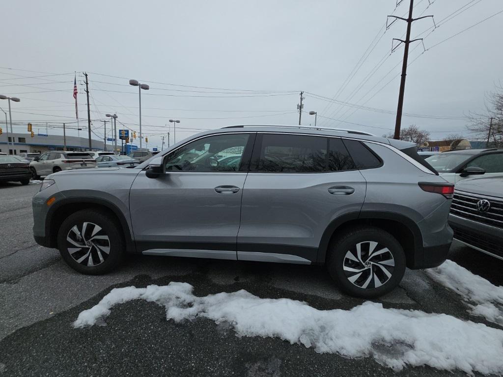 new 2026 Volkswagen Tiguan car, priced at $32,539