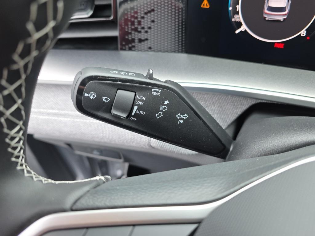 new 2026 Volkswagen Tiguan car, priced at $32,539