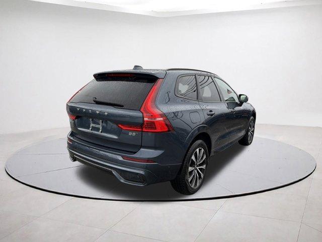 used 2025 Volvo XC60 car, priced at $33,812