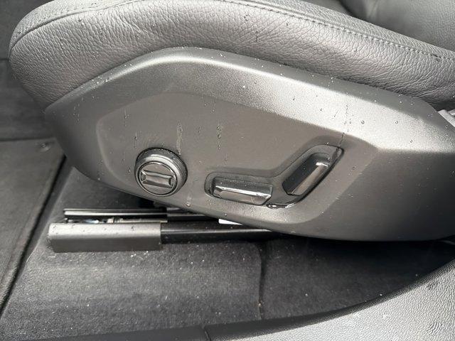 used 2025 Volvo XC60 car, priced at $33,812
