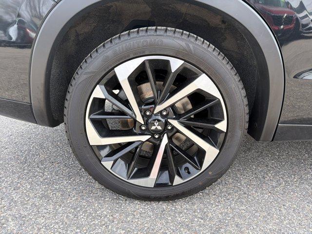 used 2022 Mitsubishi Outlander car, priced at $22,294