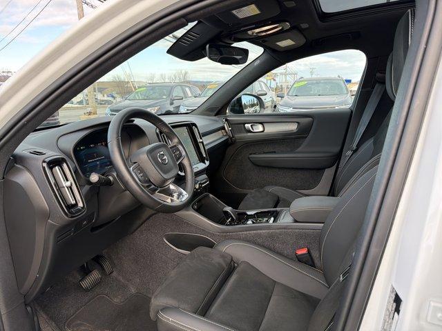 used 2025 Volvo XC40 car, priced at $29,353