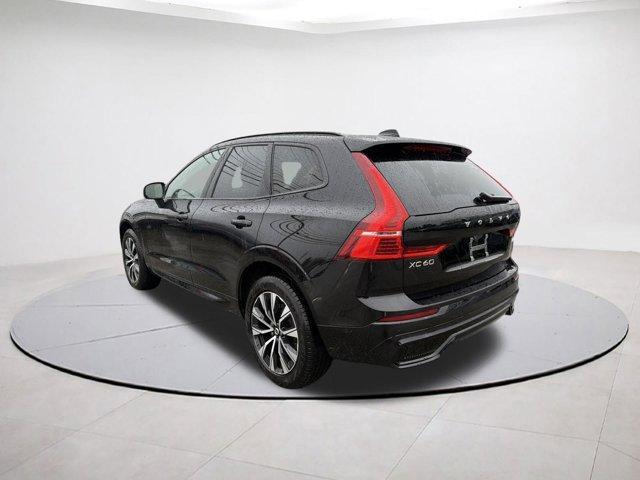 used 2025 Volvo XC60 car, priced at $32,163