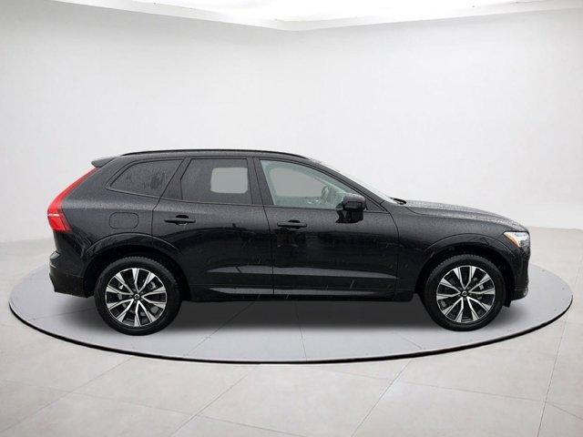 used 2025 Volvo XC60 car, priced at $32,163
