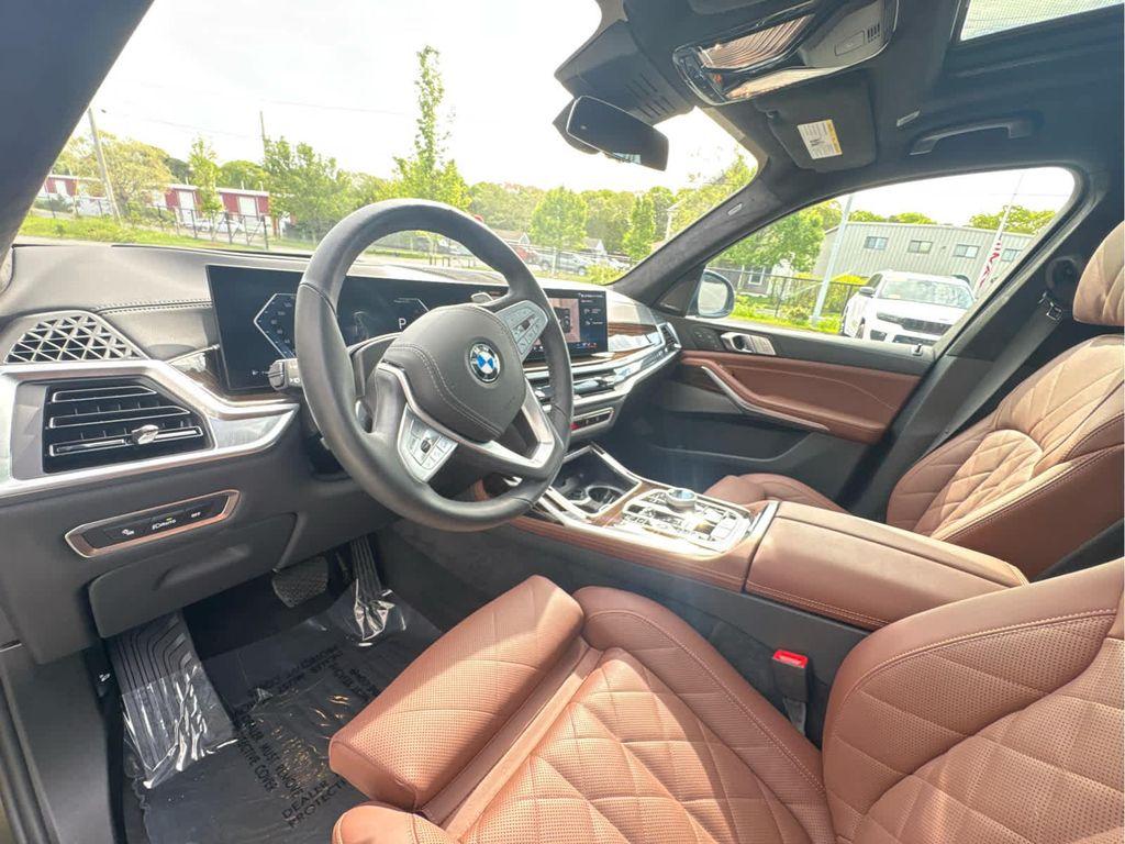 used 2026 BMW X7 car, priced at $81,069