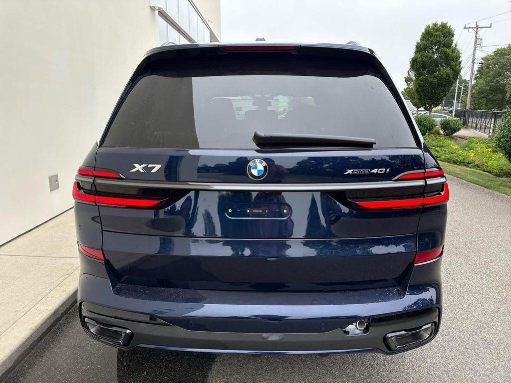 new 2026 BMW X7 car, priced at $100,355