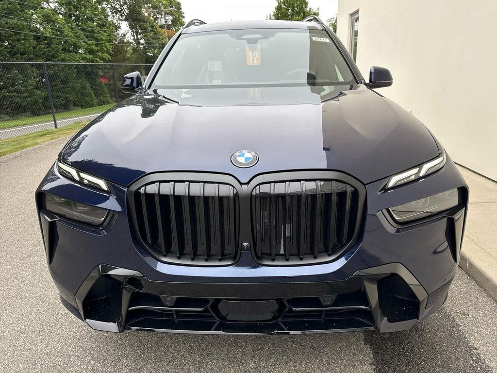 new 2026 BMW X7 car, priced at $100,355