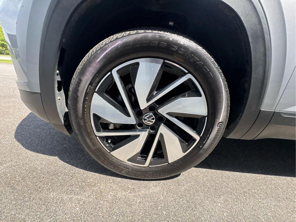 used 2024 Volkswagen Atlas car, priced at $33,475
