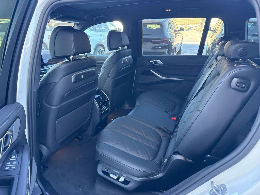 new 2026 BMW X7 car, priced at $101,150