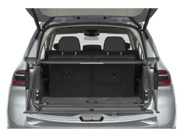 new 2026 BMW X7 car, priced at $93,615