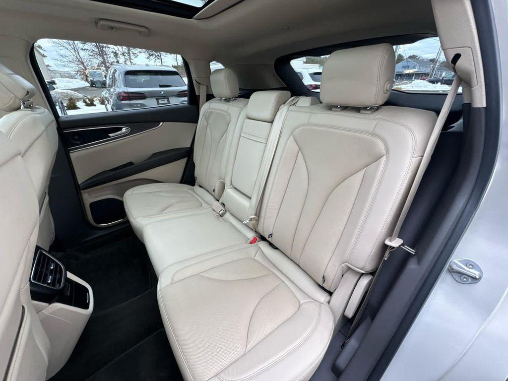 used 2020 Lincoln Nautilus car, priced at $29,975