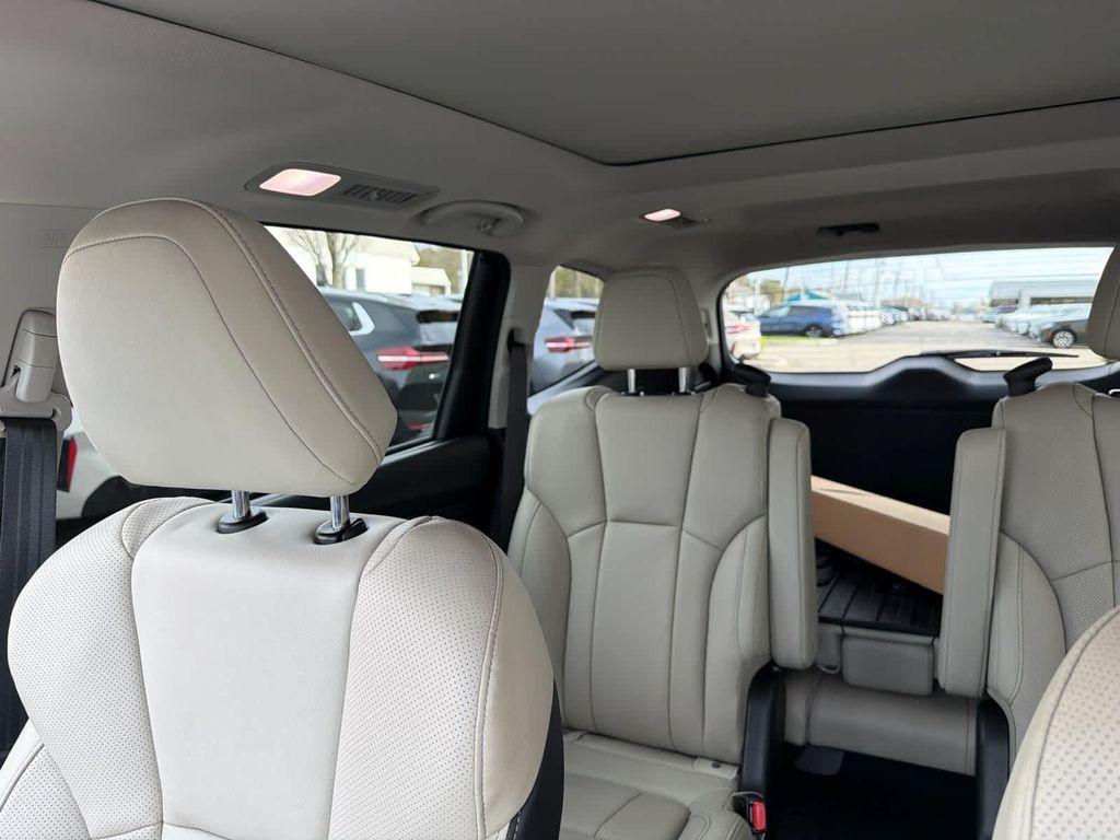 used 2025 Subaru Ascent car, priced at $41,475