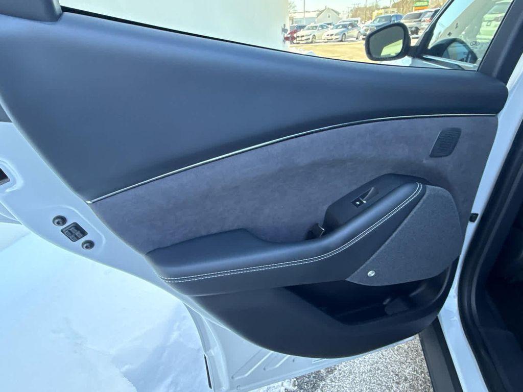 used 2021 Ford Mustang Mach-E car, priced at $26,275