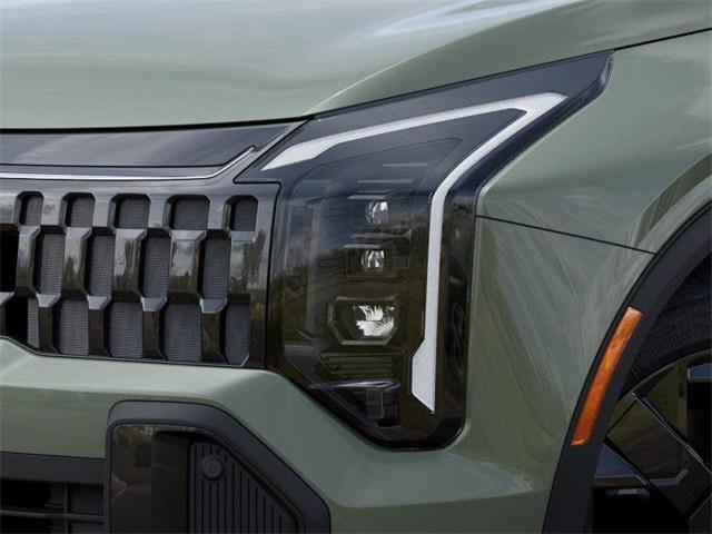 new 2026 Kia Sportage Plug-In Hybrid car, priced at $38,135