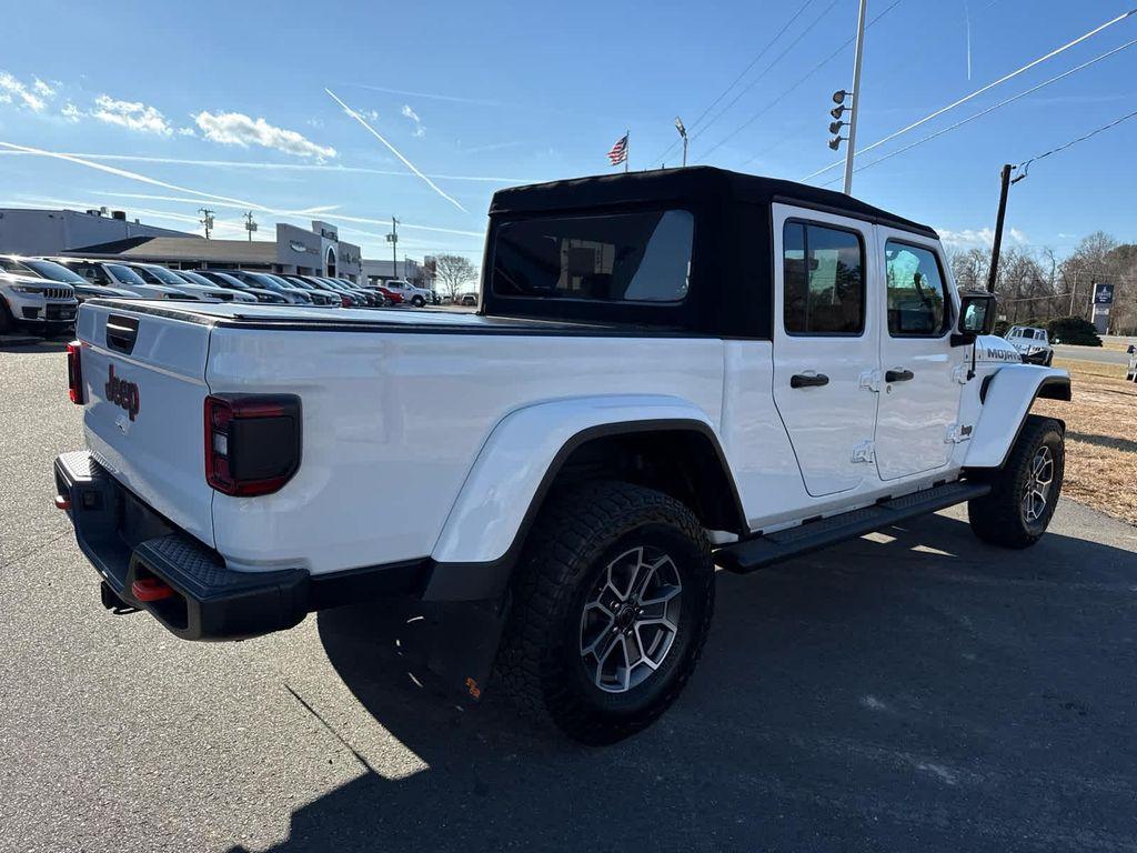 used 2021 Jeep Gladiator car, priced at $33,987
