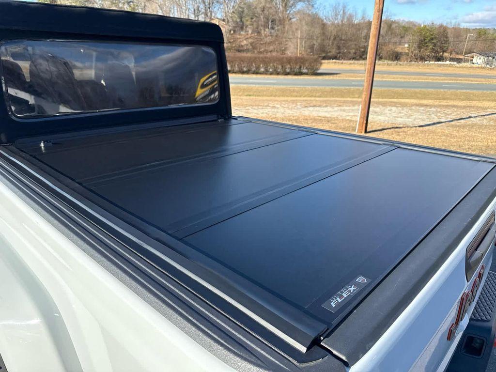 used 2021 Jeep Gladiator car, priced at $33,987