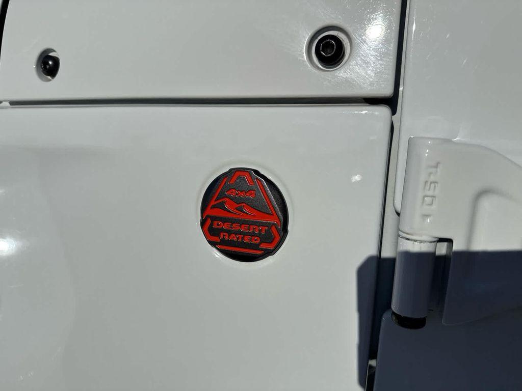 used 2021 Jeep Gladiator car, priced at $33,987