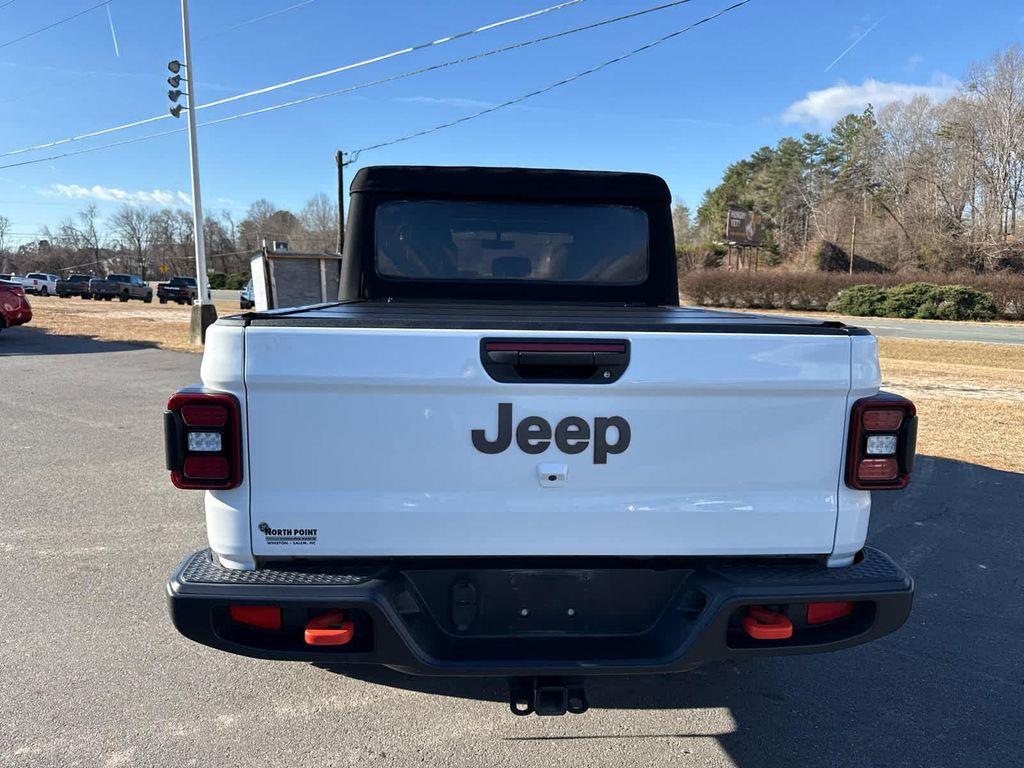 used 2021 Jeep Gladiator car, priced at $33,987