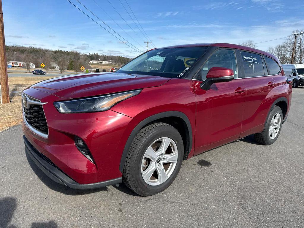 used 2024 Toyota Highlander car, priced at $29,853