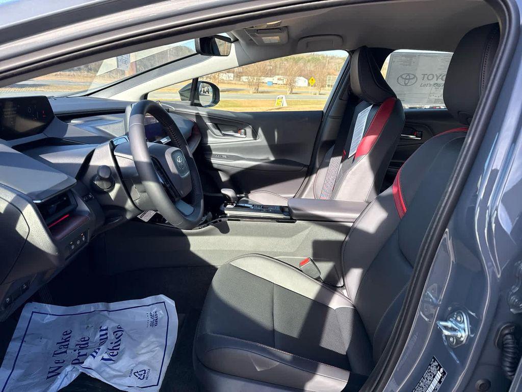 new 2026 Toyota Prius Plug-In Hybrid car, priced at $39,551