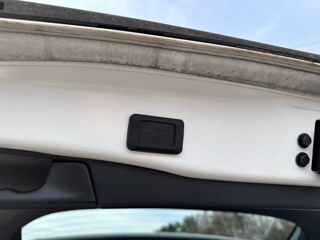 used 2020 Toyota RAV4 car, priced at $25,622