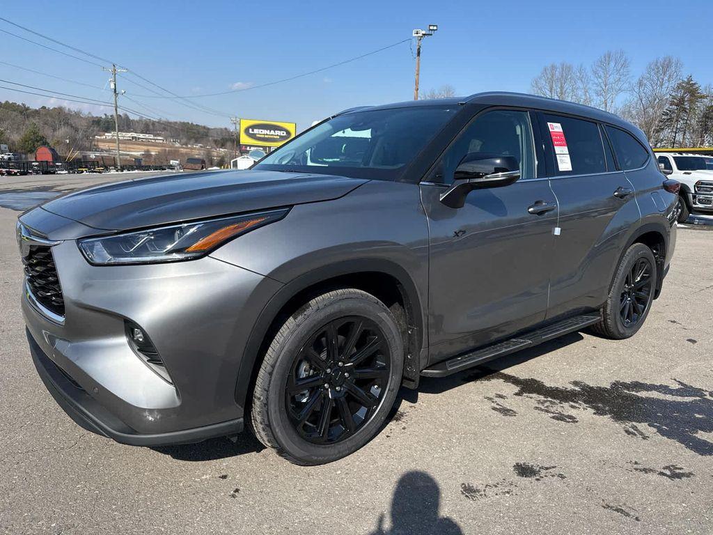 new 2026 Toyota Highlander car, priced at $56,654