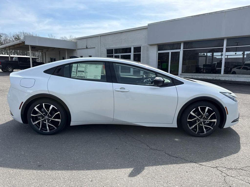 new 2026 Toyota Prius Plug-In Hybrid car, priced at $45,106
