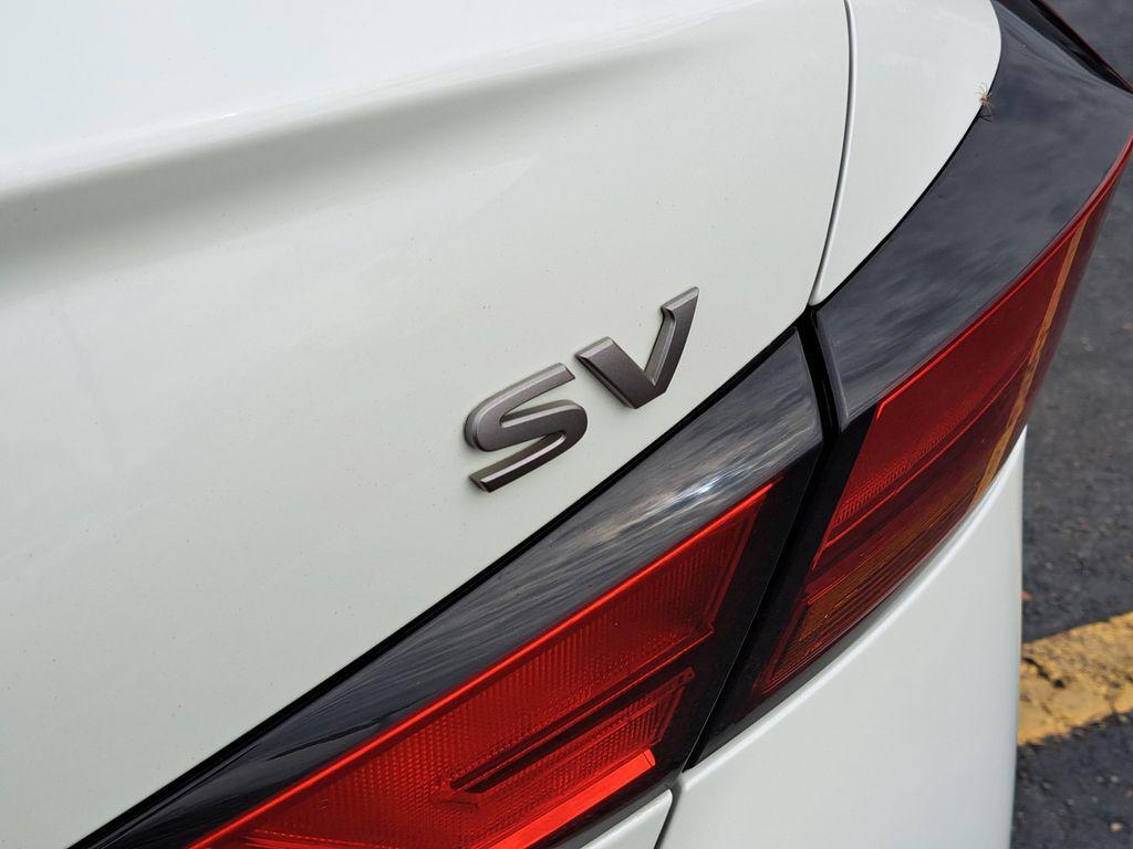 used 2023 Nissan Altima car, priced at $17,000