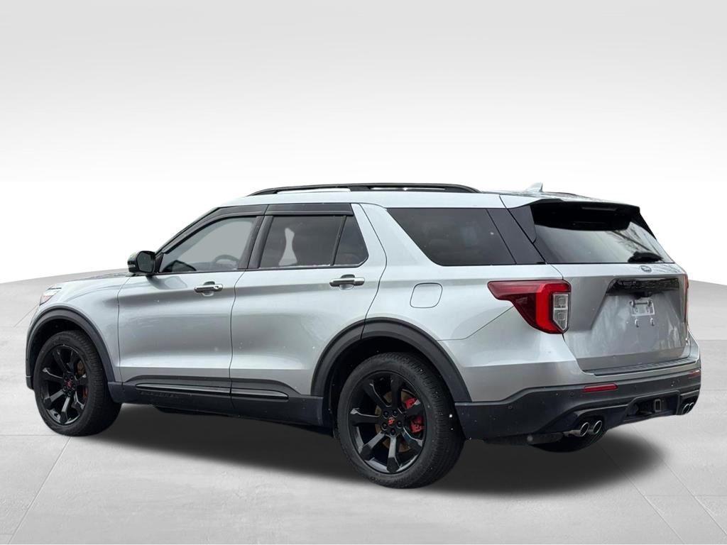 used 2020 Ford Explorer car, priced at $30,000