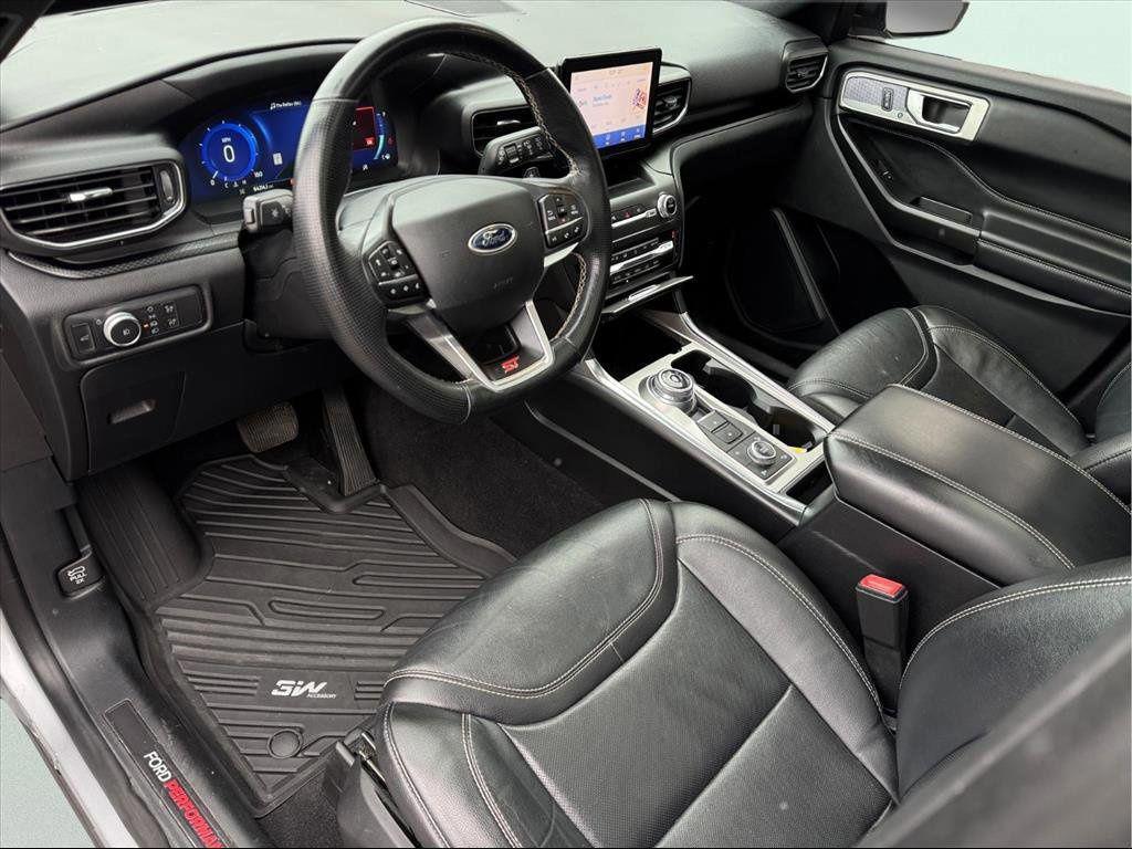 used 2020 Ford Explorer car, priced at $30,000