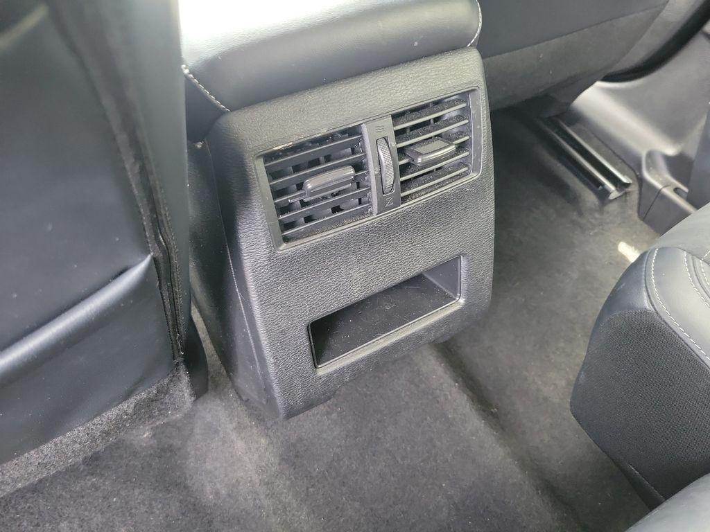 used 2024 Mitsubishi Outlander car, priced at $22,000