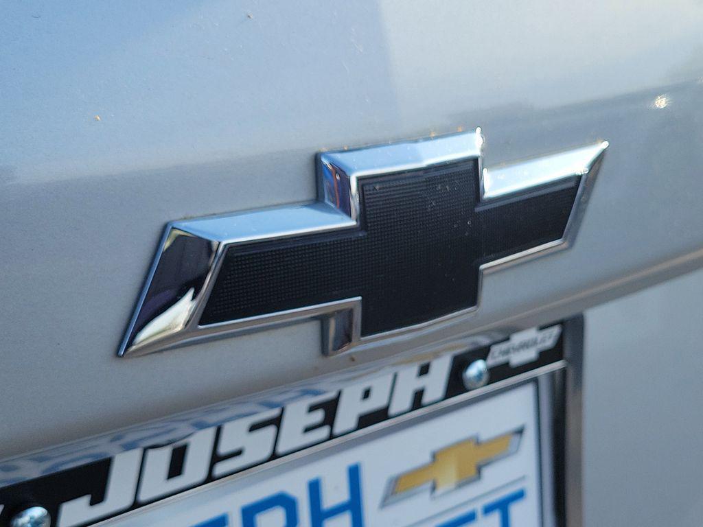 used 2019 Chevrolet Equinox car, priced at $13,000