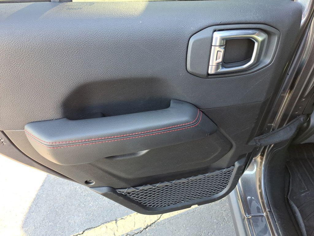 used 2022 Jeep Wrangler Unlimited car, priced at $33,000