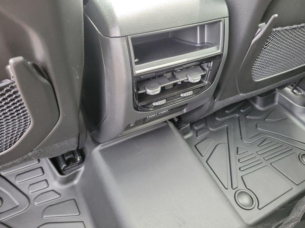 used 2025 Jeep Grand Cherokee car, priced at $38,000