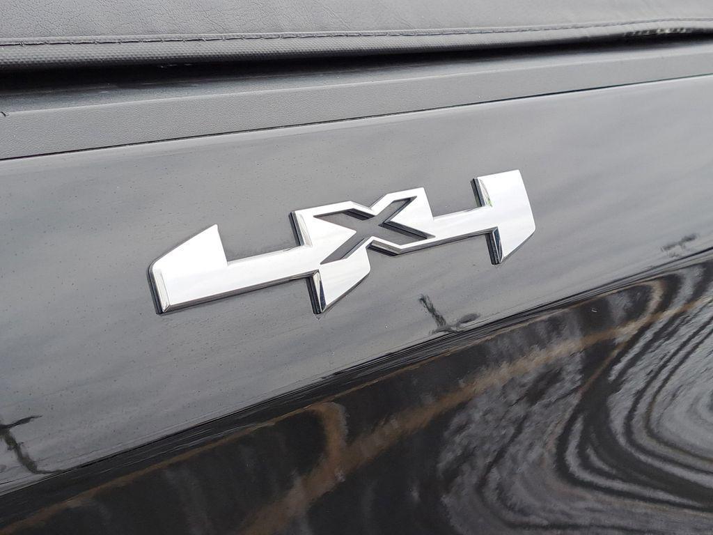 used 2024 GMC Sierra 1500 car, priced at $35,000