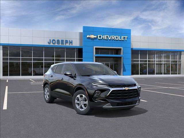 new 2025 Chevrolet Blazer car, priced at $32,758